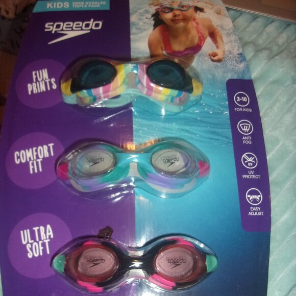 New Speedo Kids Swim Goggles Triple Pack ages 3-10 - Picture 2 of 3